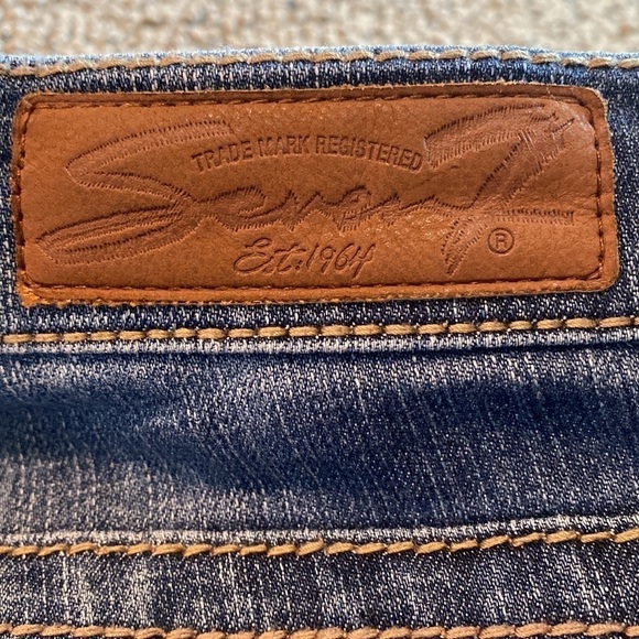 Seven7 Skinny Easy Fit Jeans Size 8 in EUC - Picture 5 of 10